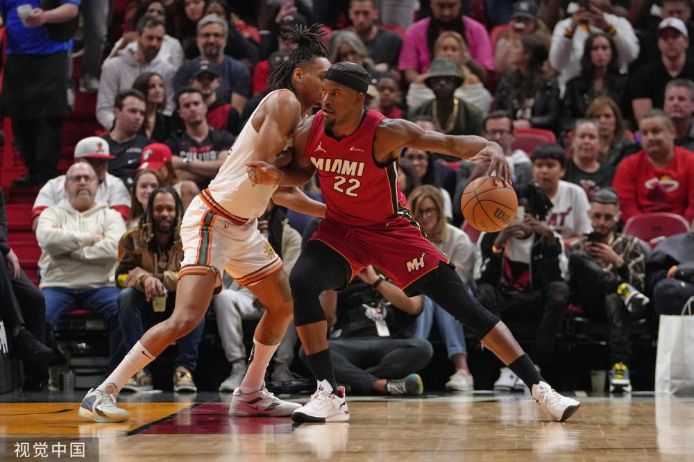 在板凳深度 在板凳深度